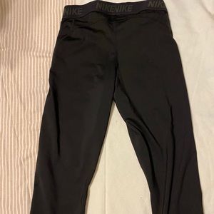 Nike crop leggings
